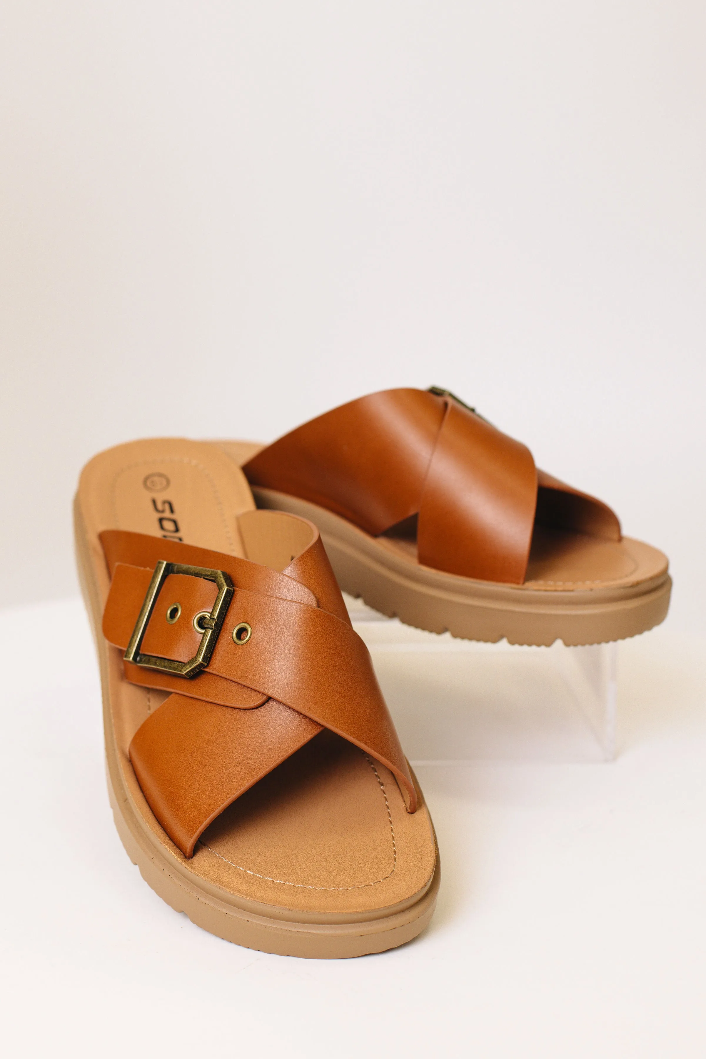 Milli Cross Strap Platform Sandal